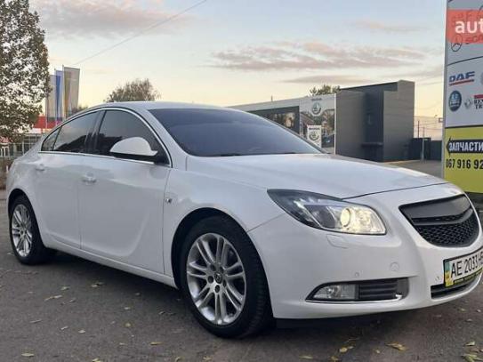 Opel Insignia 2011г. в рассрочку