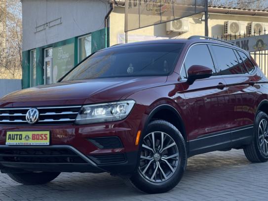 Volkswagen Tiguan                          2019г. в рассрочку