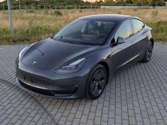 Tesla Model 3 2023р. у розстрочку