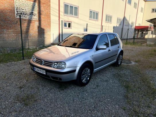 Volkswagen Golf
                            2001г. в рассрочку