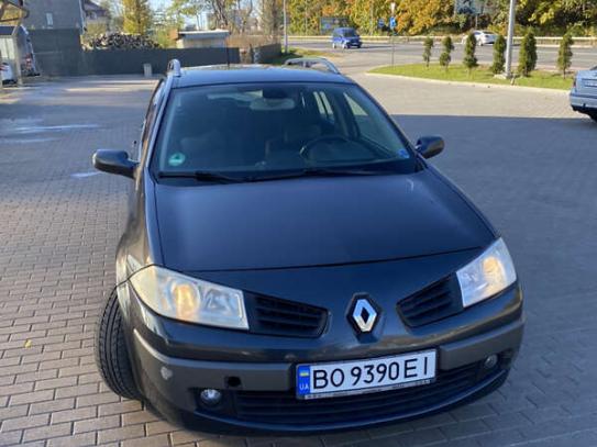 Renault Megane 2007г. в рассрочку