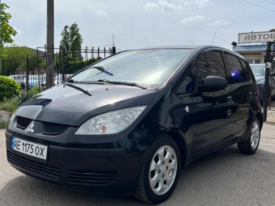 Mitsubishi Colt 2006р. у розстрочку