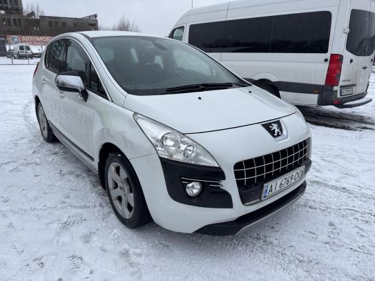 Peugeot 3008 2011р. у розстрочку