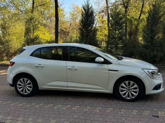 Renault Megane                          2019г. в рассрочку