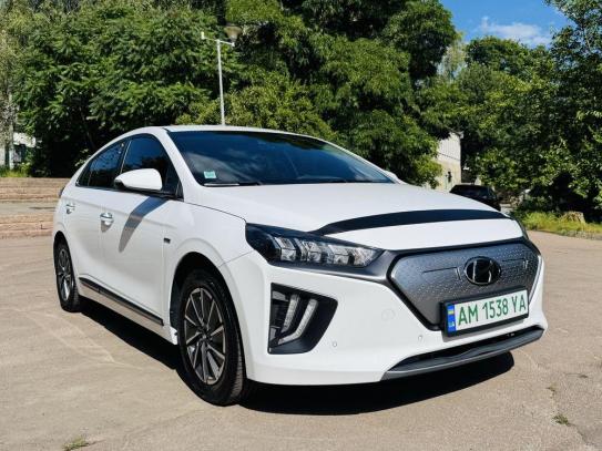 Hyundai Ioniq
                           2020г. в рассрочку