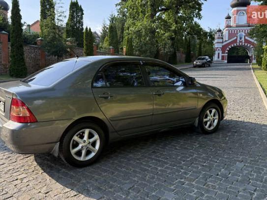 Toyota Corolla 2006 in Raten
