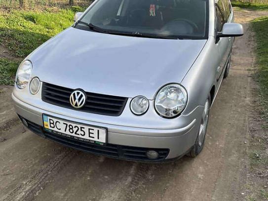 Volkswagen Polo                            2001г. в рассрочку