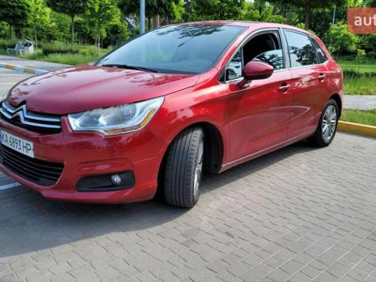 Citroen C4                              2012г. в рассрочку