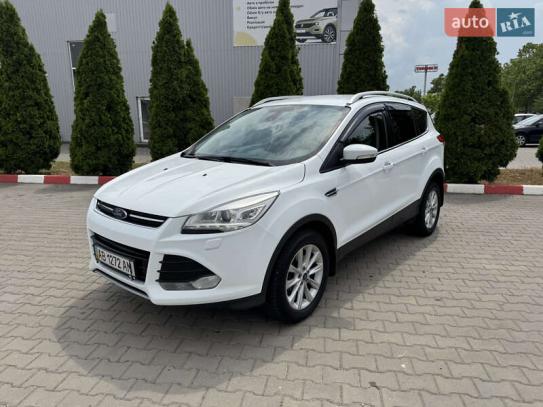 Ford Kuga
                            2015г. в рассрочку