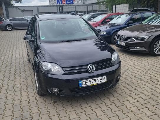 Volkswagen Golf plus                       2012г. в рассрочку
