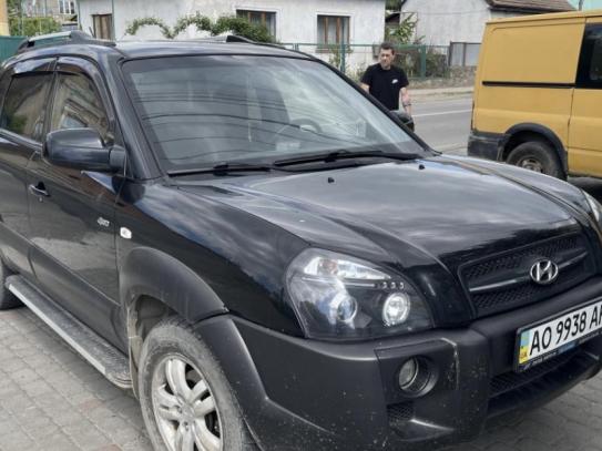 Hyundai Tucson                          2007г. в рассрочку