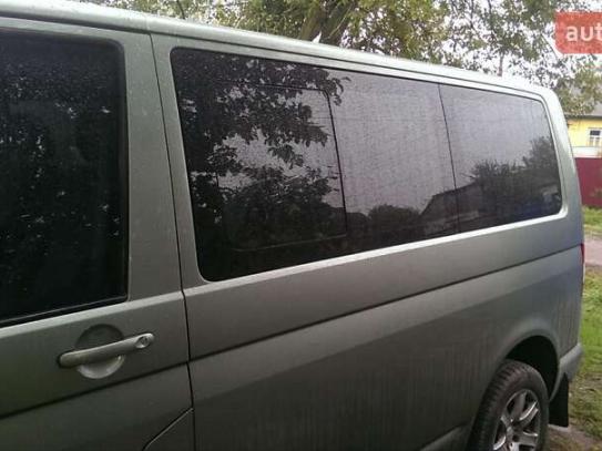Volkswagen Multivan 2004г. в рассрочку