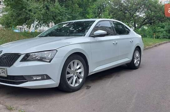 Skoda Superb
                          2015г. в рассрочку