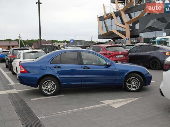 Mercedes-benz C-class                         2003г. в рассрочку