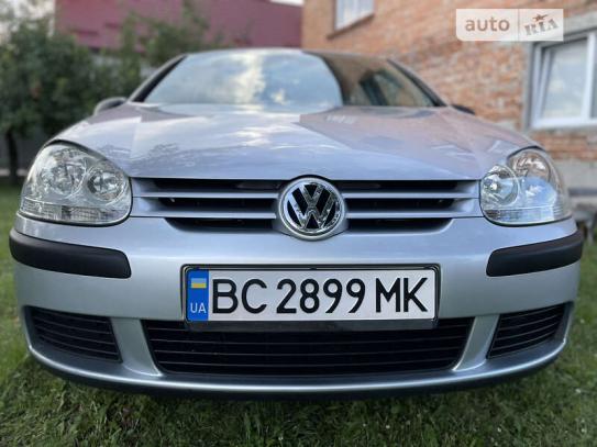 Volkswagen Golf 2006р. у розстрочку