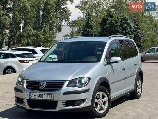 Volkswagen Touran
                          2007г. в рассрочку