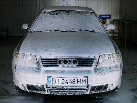 Audi A6 2000г. в рассрочку