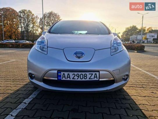 Nissan Leaf
                            2014г. в рассрочку