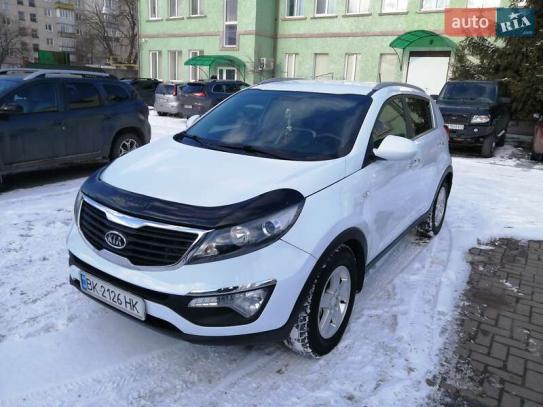 Kia Sportage
                        2011г. в рассрочку