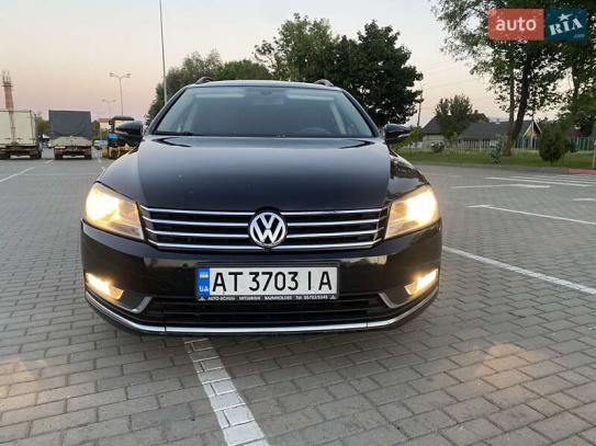 Volkswagen Passat 2012р. у розстрочку