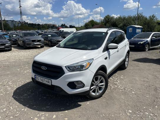 Ford Escape
                          2017г. в рассрочку