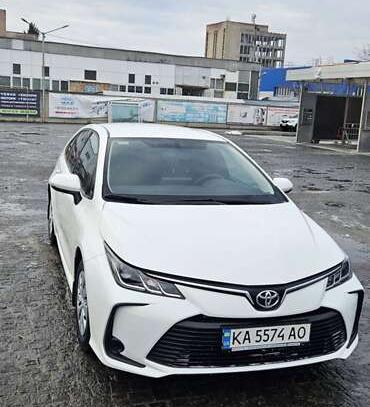 Toyota Corolla
                         2020г. в рассрочку