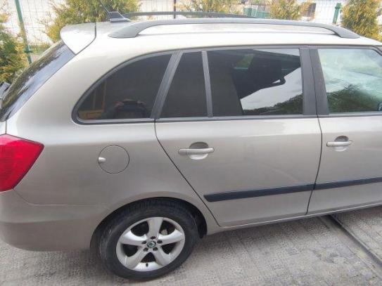 Skoda Fabia
                           2012г. в рассрочку