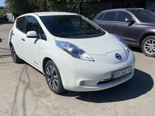 Nissan Leaf
                            2016г. в рассрочку