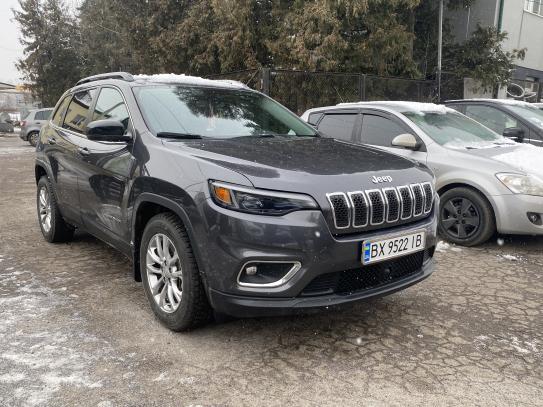 Jeep Cherokee
                        2022г. в рассрочку