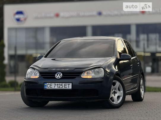 Volkswagen Golf 2005г. в рассрочку