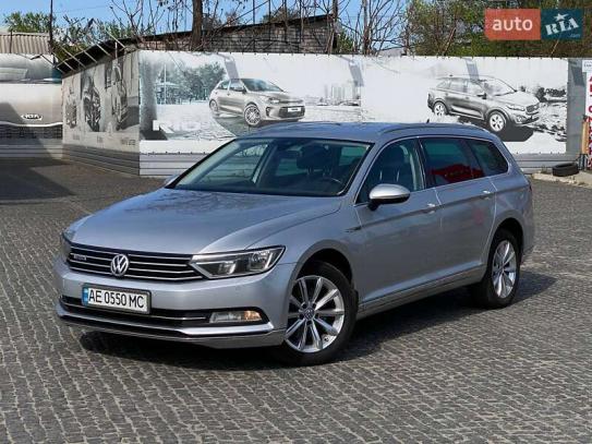 Volkswagen Passat                          2015г. в рассрочку