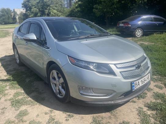 Chevrolet Volt                            2011г. в рассрочку