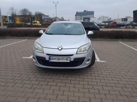 Renault Megane                          2009г. в рассрочку