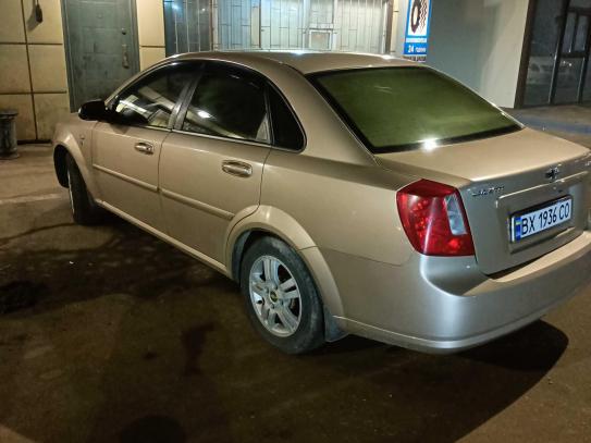 Chevrolet Lacetti                         2007г. в рассрочку