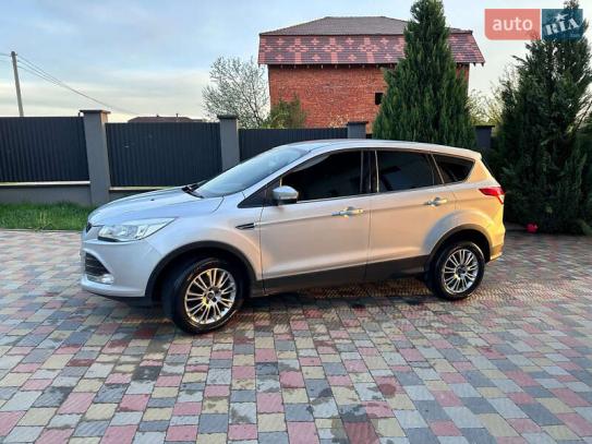 Ford Kuga                            2014г. в рассрочку