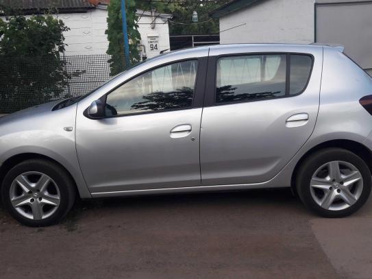 Dacia Sandero                         2018г. в рассрочку