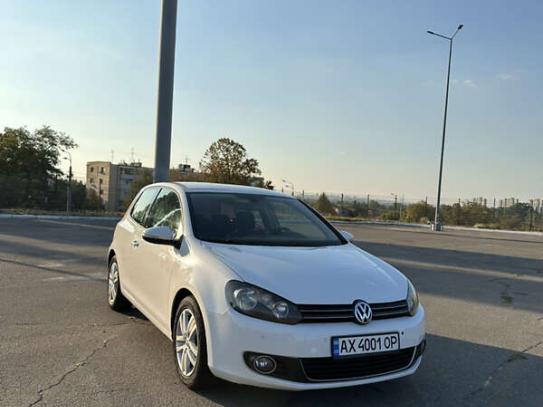 Volkswagen Golf 2009г. в рассрочку