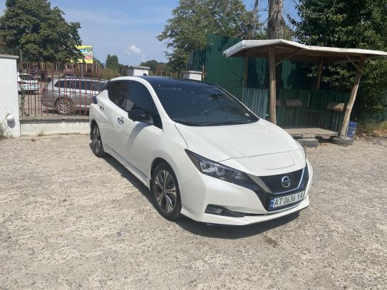 Nissan Leaf 2020р. у розстрочку