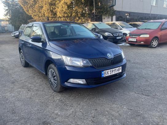 Skoda Fabia 2017г. в рассрочку