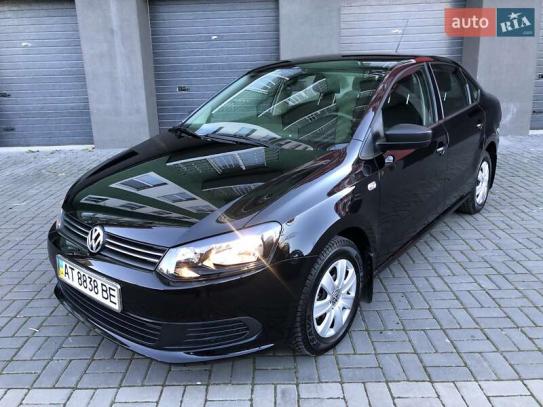 Volkswagen Polo 2012р. у розстрочку