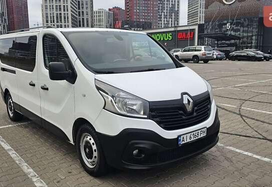 Renault Trafic                          2015г. в рассрочку