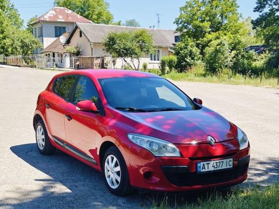 Renault Megane                          2009г. в рассрочку