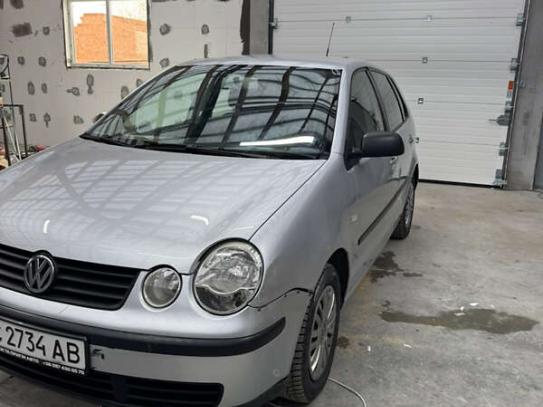 Volkswagen Polo                            2002г. в рассрочку