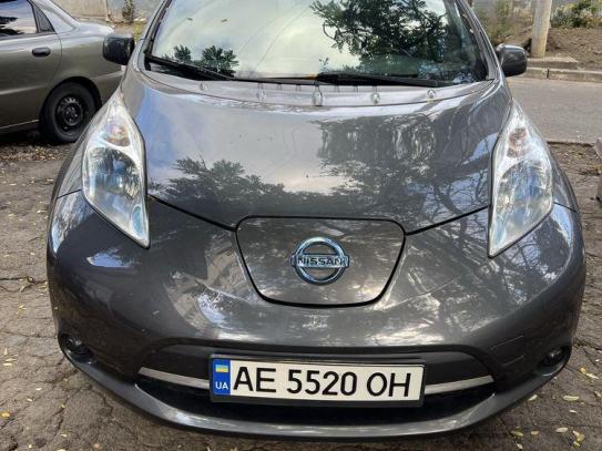 Nissan Leaf                            2013г. в рассрочку