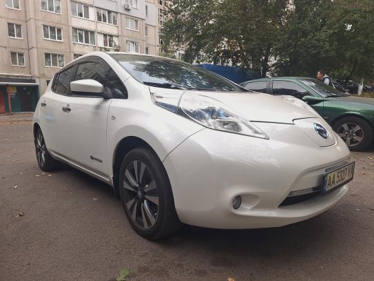 Nissan Leaf 2016р. у розстрочку