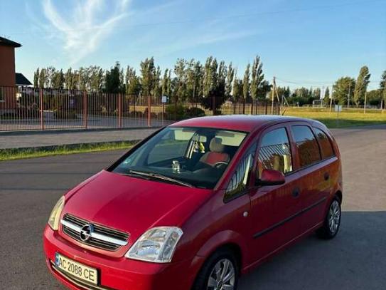 Opel Meriva                          2005г. в рассрочку