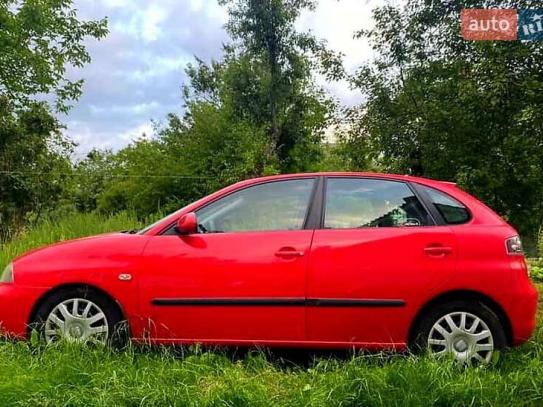Seat Ibiza 2006г. в рассрочку