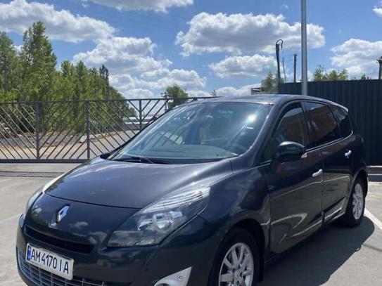 Renault Grand scenic 2011 in Raten