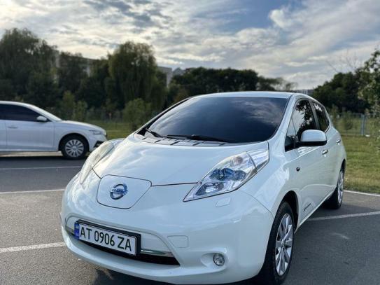 Nissan Leaf 2011 in Raten