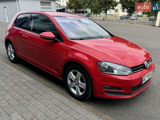 Volkswagen Golf                            2013г. в рассрочку